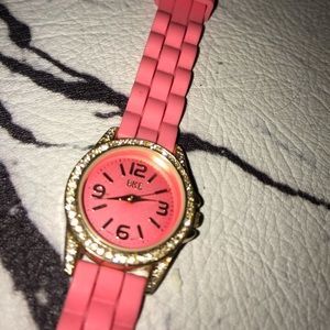 BKE women’s watch